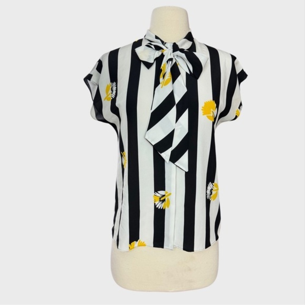 Vintage 80's Sasoon Small Black White Yellow Stripe Sleeveless‎ Top Bow Tie